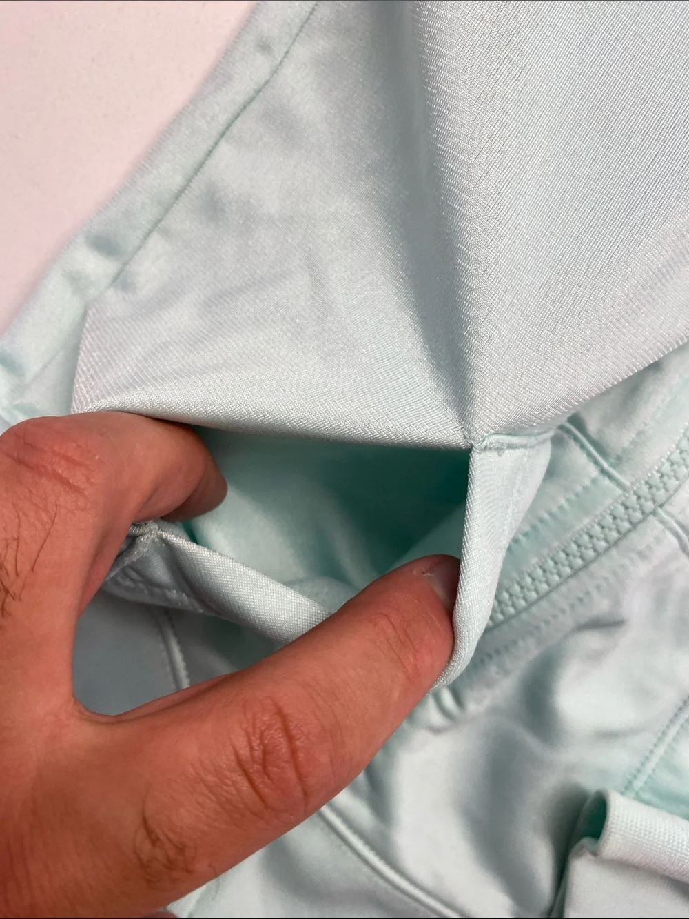 Nike Girls Mint Green Zip Jacket Heart Sleeve Valentines Day Pastel READ 💕
